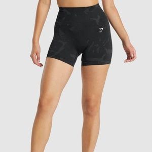Gymshark Adapt Camo Seamless Shorts XS